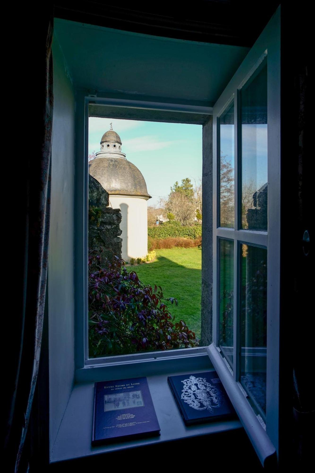 Chateau De Thouare Buitenkant foto
