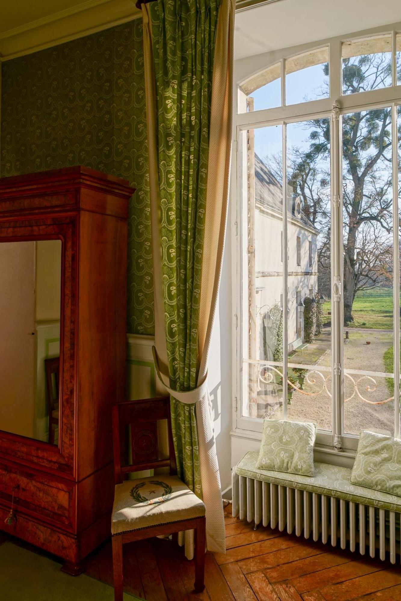 Chateau De Thouare Buitenkant foto